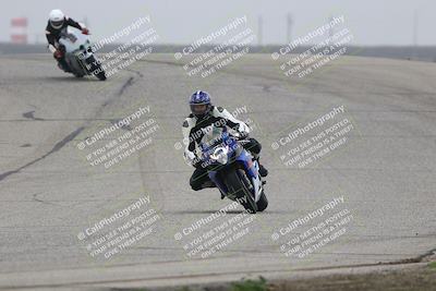 media/Nov-29-2025-TrackDaz (Sat) [[10ae2d9bce]]/B Group/Session 3 (Outside Grapevine)/